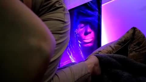 zzarraaa online show from March 22, 8:56 pm