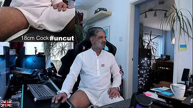 OnlineBossUK online show from December 22, 2:25 pm