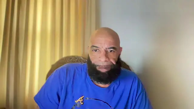 ANAKONDA KIING online show from March 20, 2:32 pm