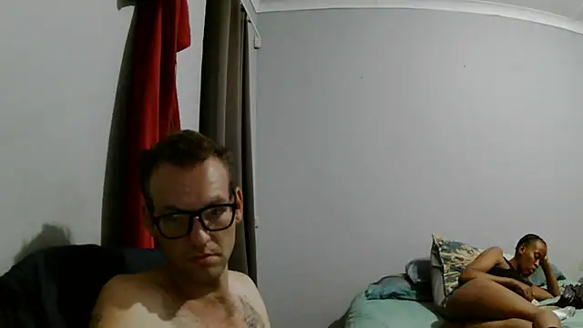 Snapshot of COOKIECANDY chatting on February 3, 8:14 pm COOKIECANDY online show from February 3, 8:14 pm