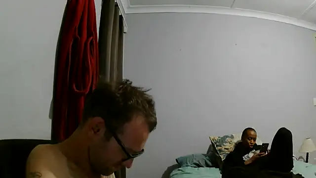 Snapshot of COOKIECANDY chatting on February 13, 10:06 pm COOKIECANDY online show from February 13, 10:06 pm