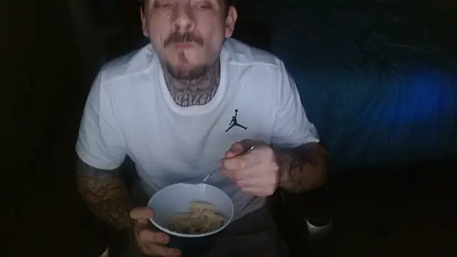 DADDY KANE8--- online show from January 9, 12:02 am