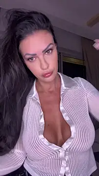 Snapshot of Helena_Karel chatting on June 15, 3:14 pm Helena Karel online show from June 15, 3:14 pm