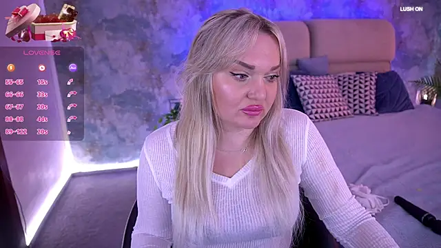 MissyMartinez online show from March 6, 7:36 am