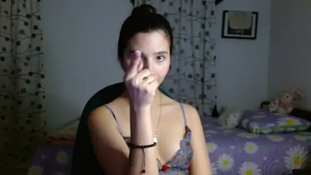 mia  lopez  online show from February 5, 2:19 am