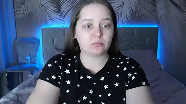 uliastar online show from February 3, 10:36 am