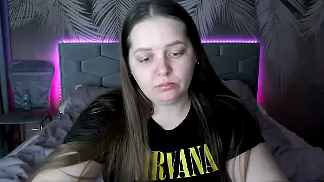 uliastar online show from February 11, 10:15 am