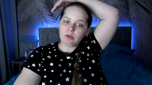 uliastar online show from March 12, 9:12 am