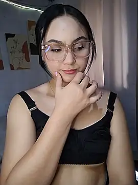 Snapshot of Samy-Candy chatting on January 14, 3:47 pm Samy-Candy online show from January 14, 3:47 pm