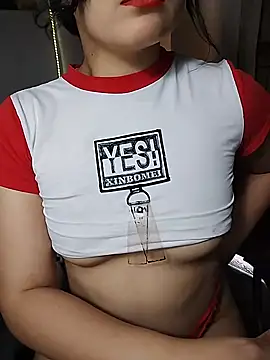 Snapshot of Samy-Candy chatting on February 4, 7:00 pm Samy-Candy online show from February 4, 7:00 pm