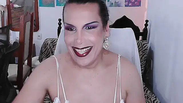 LauraVicttoria361215 online show from January 11, 6:02 pm