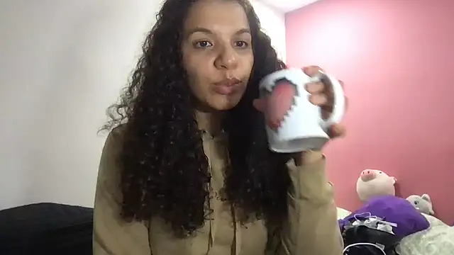 Snapshot of gatubelahot chatting on March 12, 11:01 pm gatubelahot online show from March 12, 11:01 pm