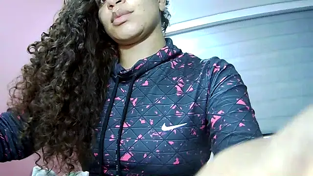 Snapshot of gatubelahot chatting on October 30, 1:51 am gatubelahot online show from October 30, 1:51 am