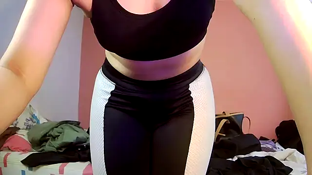 gatubelahot online show from March 22, 3:48 pm