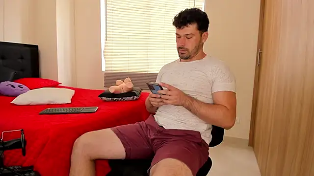 Snapshot of alexman_fuck chatting on July 8, 6:01 pm alexman fuck online show from July 8, 6:01 pm