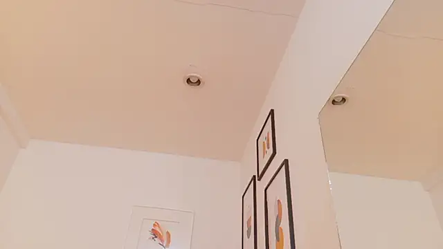 kinkylittlegirll online show from November 2, 6:21 pm