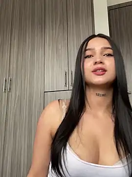 Hott Hanna online show from June 14, 5:26 pm