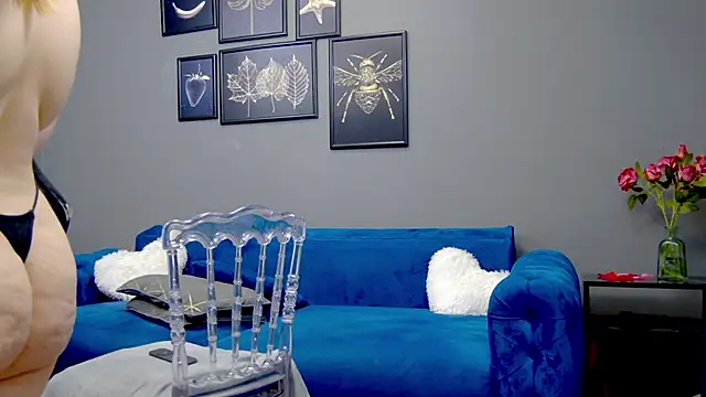 Snapshot of Katewalker_ chatting on March 7, 9:17 pm Katewalker online show from March 7, 9:17 pm