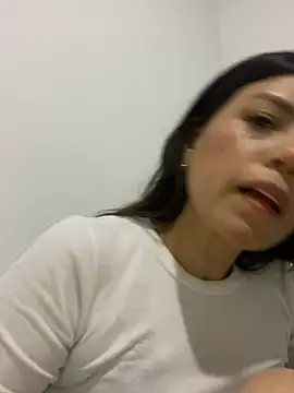 martina contreras online show from December 26, 4:10 am