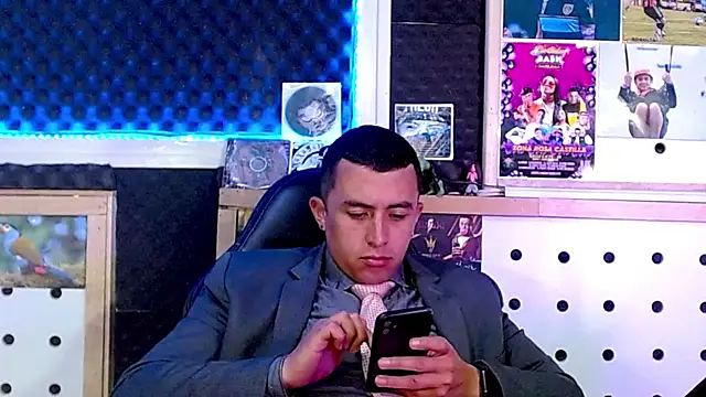 Darko0717 online show from March 14, 5:46 pm