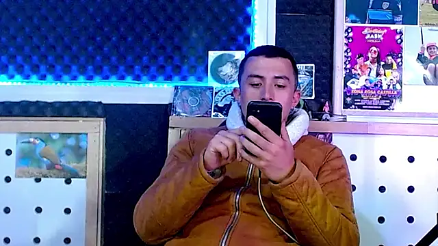 Darko0717 online show from March 14, 9:21 pm