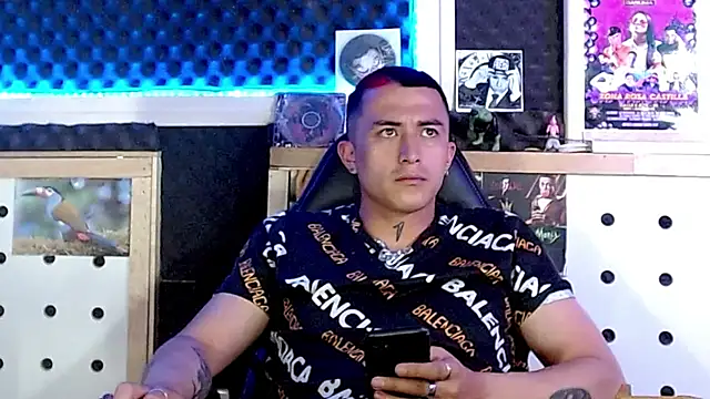 Darko0717 online show from March 19, 12:15 am