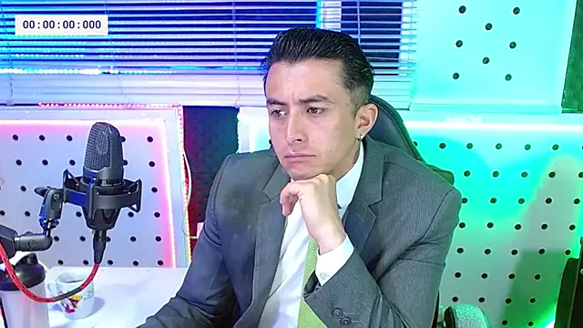 Darko0717 online show from January 16, 2:10 pm