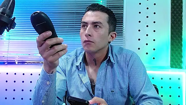 Darko0717 online show from April 2, 1:53 pm