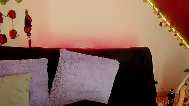 Cata green online show from December 2, 11:51 pm