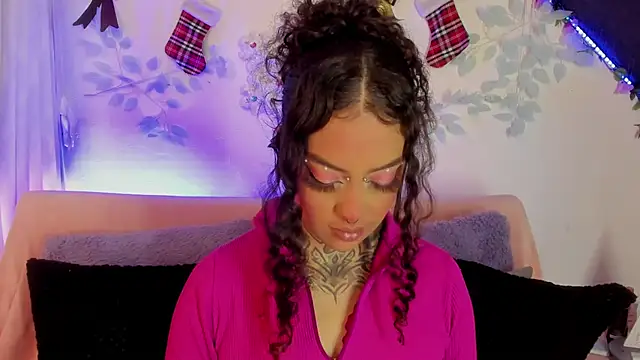 Cata green online show from December 20, 9:06 pm