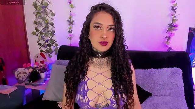 Cata green online show from September 18, 8:11 pm