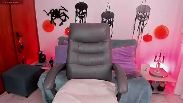 Cata green online show from October 7, 9:12 pm