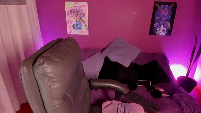 Cata green online show from March 26, 7:19 pm