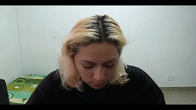 MommyMiaWs online show from February 5, 4:14 pm