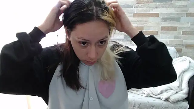 MommyMiaWs online show from October 10, 12:26 pm