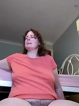 xxSexyBushLinnxx online show from January 28, 8:36 pm