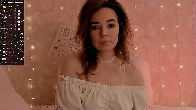 Snapshot of EvaSileZ chatting on March 7, 6:32 am EvaSileZ online show from March 7, 6:32 am