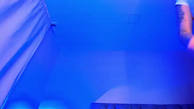 miia-smith97 online show from October 2, 10:06 pm