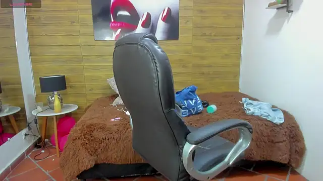 tracycum online show from March 20, 11:45 pm