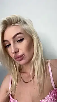 Mia Roxie online show from November 26, 2:23 am