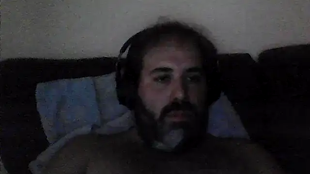 Snapshot of The_Masterxxx14 chatting on July 10, 6:54 pm The Masterxxx14 online show from July 10, 6:54 pm