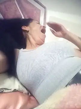  Scarlett Sweet online show from April 1, 5:52 am