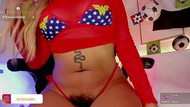Snapshot of brianahill_ chatting on July 1, 9:03 pm brianahill online show from July 1, 9:03 pm