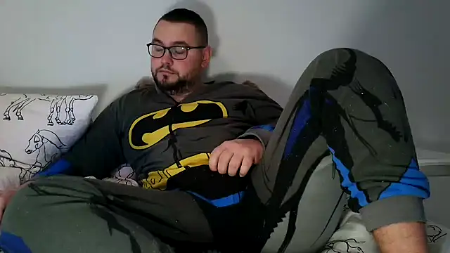 Snapshot of cutie_ben chatting on February 10, 3:42 pm cutie ben online show from February 10, 3:42 pm