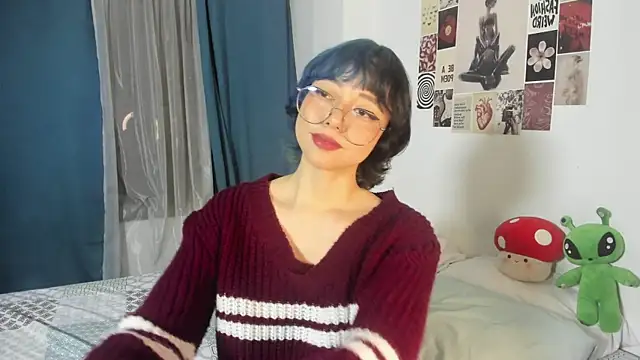 Snapshot of acid_candy_ chatting on January 5, 11:33 pm acid candy  online show from January 5, 11:33 pm