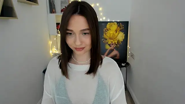 GracefulLook online show from March 18, 7:42 pm