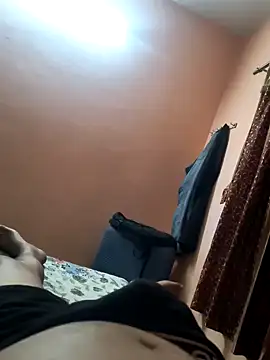 rajstrip12650 online show from April 12, 11:54 pm