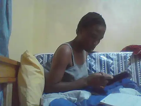 Smillie prety online show from May 13, 5:27 am