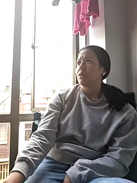 lady hot2xx online show from December 5, 5:53 pm