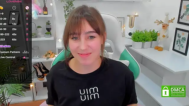  Eliizabeth  online show from March 17, 12:19 am